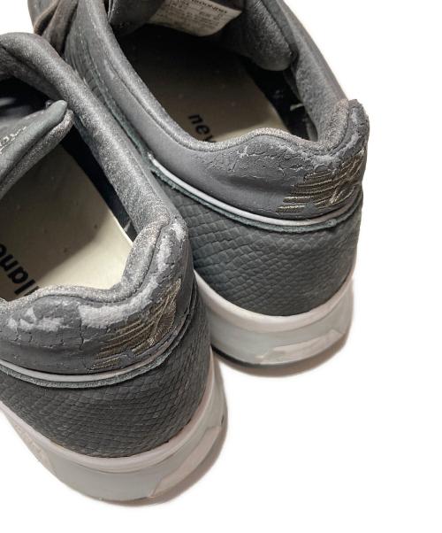 NEW BALANCE（ニューバランス）NEW BALANCE (ニューバランス) ローカットスニーカー グレー×ホワイト サイズ:US 7の古着・服飾アイテム