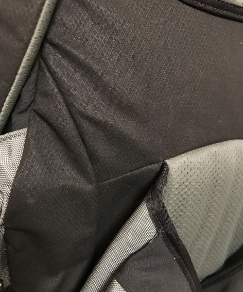 MACPAC（マックパック）MACPAC (マックパック) リュック ブラック×グレーの古着・服飾アイテム