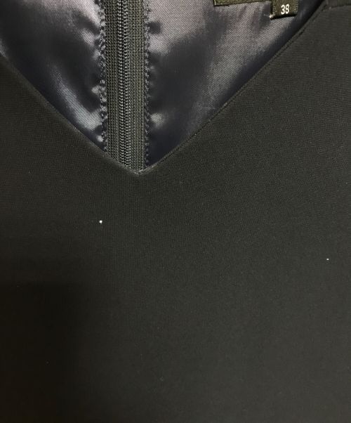 23区（ニジュウサンク）23区 (ニジュウサンク) トリアセダブルジョーゼット ワンピース ネイビー サイズ:Mの古着・服飾アイテム