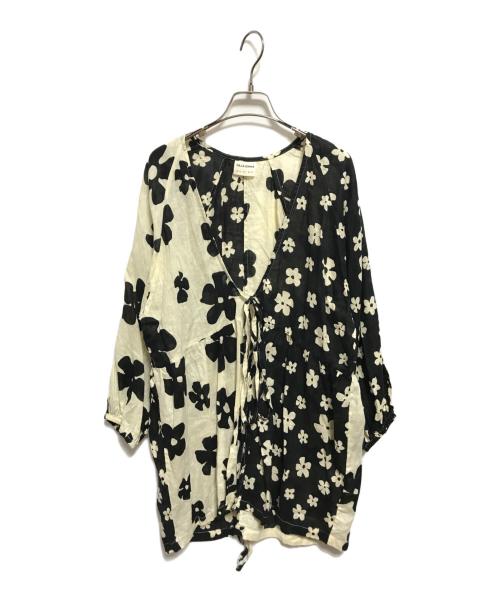 zulu&zephyr（ズールアンドゼファー）zulu&zephyr (ズールアンドゼファー) BLACK ＆ BONE FLOWER リネンブラウス アイボリー×ブラック サイズ:38の古着・服飾アイテム