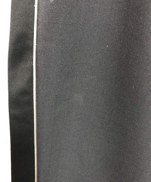 DIESEL（ディーゼル）DIESEL (ディーゼル) P-Forty フレアパンツ グレー×ブラック サイズ:42の古着・服飾アイテム