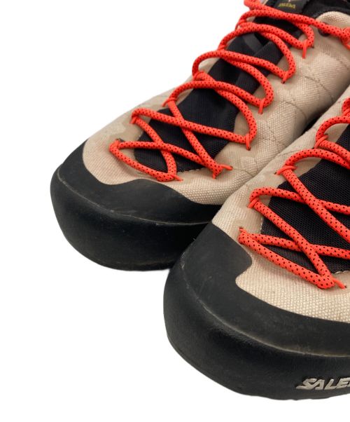 SALEWA（サレワ）SALEWA (サレワ) WS WILDFIRE 2 GTX ベージュ×ブラック サイズ:27cmの古着・服飾アイテム