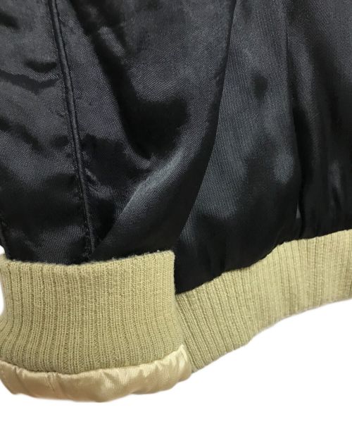 CROPPED HAEDS（クロップドヘッズ）CROPPED HAEDS (クロップドヘッズ) スカジャン ブラック×ゴールド サイズ:不明の古着・服飾アイテム