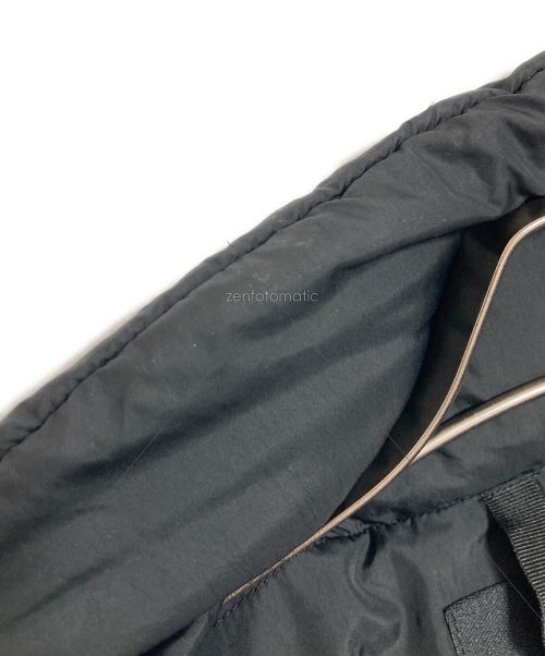 THE NORTH FACE（ザ ノース フェイス）THE NORTH FACE (ザ ノース フェイス) ヌプシダウンジャケット ブラック×ブルー サイズ:Mの古着・服飾アイテム