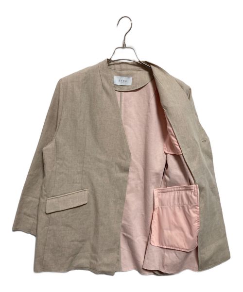 ETRE TOKYO（エトレトウキョウ）ETRE TOKYO (エトレトウキョウ) ボンディングノーカラージャケット ベージュ サイズ:Sの古着・服飾アイテム