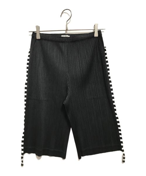 PLEATS PLEASE（プリーツプリーズ）PLEATS PLEASE (プリーツプリーズ) プリーツハーフパンツ ブラック サイズ:SIZE 5の古着・服飾アイテム