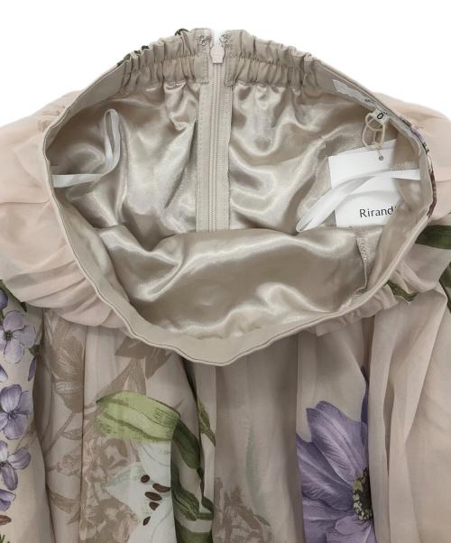 Rirandture（リランドチュール）Rirandture (リランドチュール) 総柄スカート ベージュ 未使用品の古着・服飾アイテム