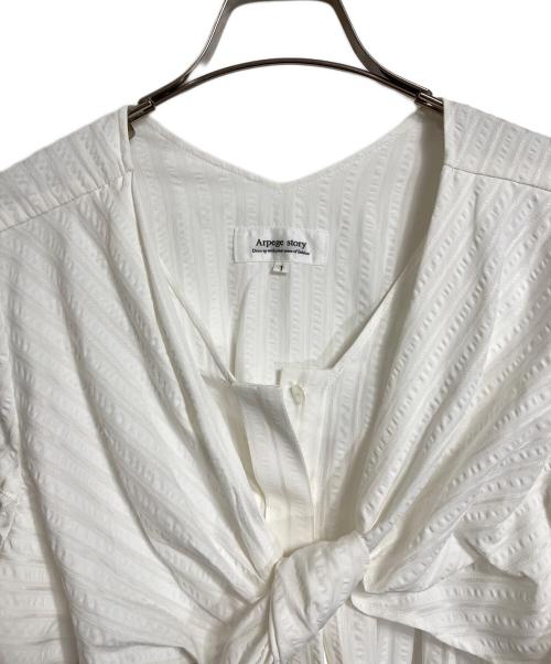 ARPEGE STORY（アルページュストーリー）ARPEGE STORY (アルページュストーリー) ボウタイブラウス　長袖ブラウス　セレモニー ホワイト サイズ:1の古着・服飾アイテム