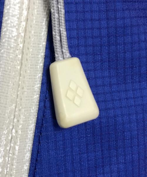 mont-bell（モンベル）mont-bell (モンベル) GORE-TEX ゴアテックス ストームクルーザー ジャケット　ナイロンジャケット　ライトアウター　スポーツ　アウトドア ブルー×ホワイト サイズ:Sの古着・服飾アイテム