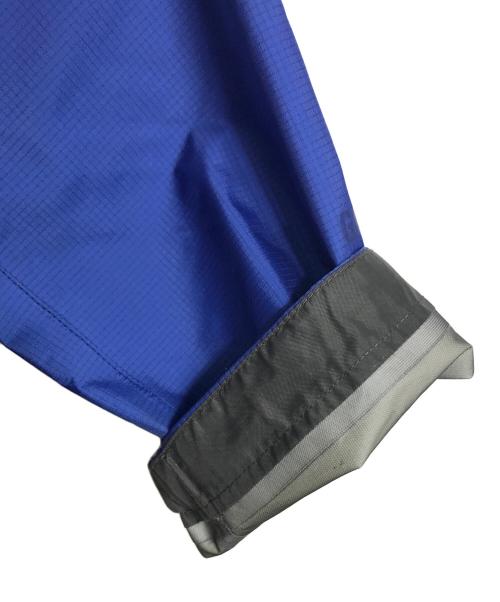 mont-bell（モンベル）mont-bell (モンベル) GORE-TEX ゴアテックス ストームクルーザー ジャケット　ナイロンジャケット　ライトアウター　スポーツ　アウトドア ブルー×ホワイト サイズ:Sの古着・服飾アイテム