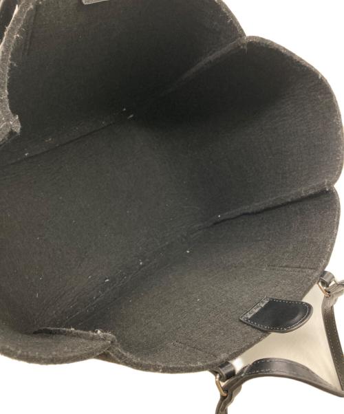 YAHKI（ヤーキ）YAHKI (ヤーキ) メルトントートバッグ ブラックの古着・服飾アイテム