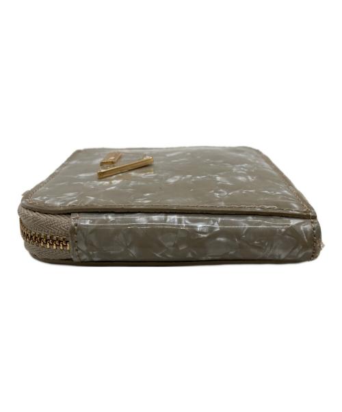 IANNE（イアンヌ）IANNE (イアンヌ) 2つ折り財布 ベージュの古着・服飾アイテム