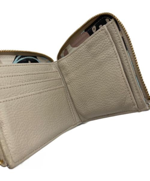 IANNE（イアンヌ）IANNE (イアンヌ) 2つ折り財布 ベージュの古着・服飾アイテム