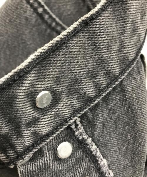 LEVI'S（リーバイス）LEVI'S (リーバイス) ブラックデニムパンツ ブラック サイズ:SIZE 9の古着・服飾アイテム