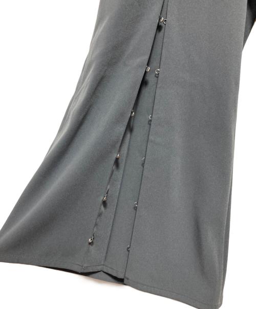 HARE（ハレ）HARE (ハレ) フロントボタンワイドパンツ グレー サイズ:FREEの古着・服飾アイテム