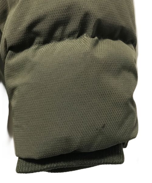AKM（エーケーエム）AKM (エーケーエム) スタンドネックレイヤードダウンジャケット オリーブ サイズ:XXLの古着・服飾アイテム