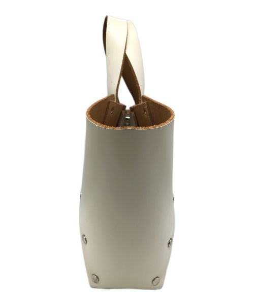 HENDER SCHEME（エンダースキーマ）Hender Scheme (エンダースキーマ) ハンドバッグ アイボリーの古着・服飾アイテム