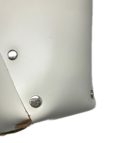 HENDER SCHEME（エンダースキーマ）Hender Scheme (エンダースキーマ) ハンドバッグ アイボリーの古着・服飾アイテム