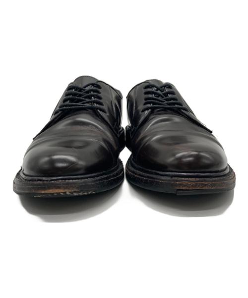 TABLOID NEWS（タブロイド ニュース）TABLOID NEWS (タブロイド ニュース) プレーントゥシューズ ブラウン サイズ:25㎝の古着・服飾アイテム