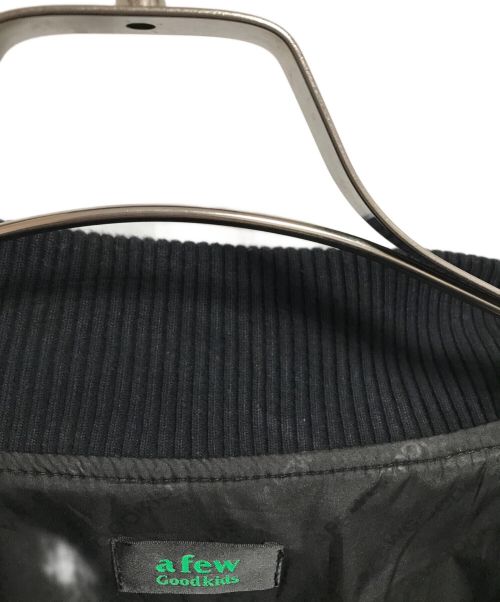 A FEW GOOD KIDS（アフューグッドキッズ）A FEW GOOD KIDS (アフューグッドキッズ) スタジャン ブラック×グリーン サイズ:Sの古着・服飾アイテム