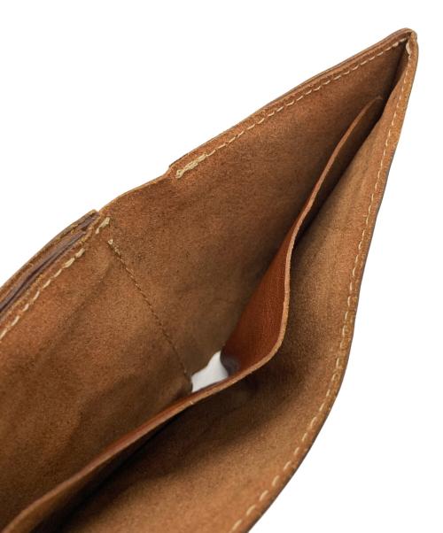 sot（ソット）sot (ソット) ハンドウォッシュレザー 二つ折り財布 ブラウンの古着・服飾アイテム