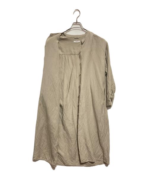 JOURNAL STANDARD（ジャーナルスタンダード）JOURNAL STANDARD (ジャーナルスタンダード) スタンドオープンワンピース ベージュ サイズ:FREEの古着・服飾アイテム