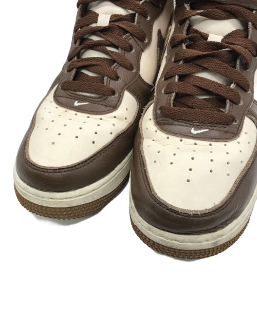 NIKE（ナイキ）NIKE (ナイキ) LX NIKE AIR FORCE 1 MID '07 ブラウン×アイボリー サイズ:26.5ｃｍの古着・服飾アイテム