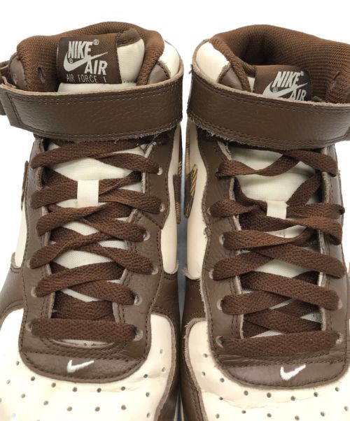 NIKE（ナイキ）NIKE (ナイキ) LX NIKE AIR FORCE 1 MID '07 ブラウン×アイボリー サイズ:26.5ｃｍの古着・服飾アイテム