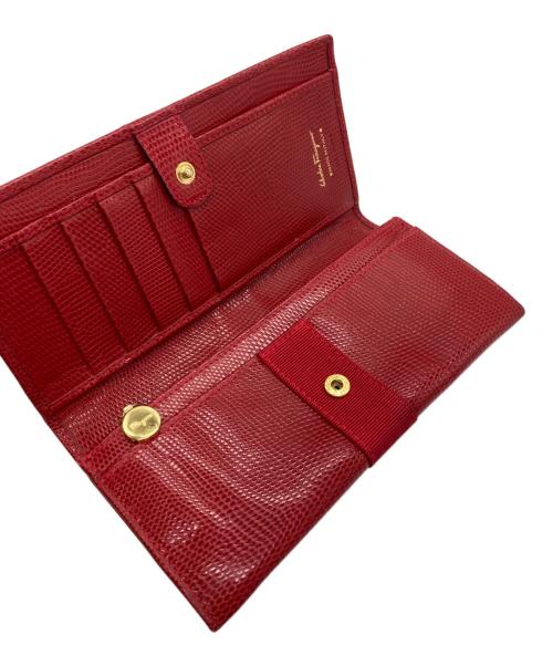 Salvatore Ferragamo（サルヴァトーレ フェラガモ）Salvatore Ferragamo (サルヴァトーレ フェラガモ) 長財布 レッドの古着・服飾アイテム