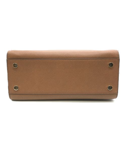 MICHAEL KORS（マイケル・コース）MICHAEL KORS (マイケルコース) CARMER スモール フラップ サッチェル ブラウンの古着・服飾アイテム
