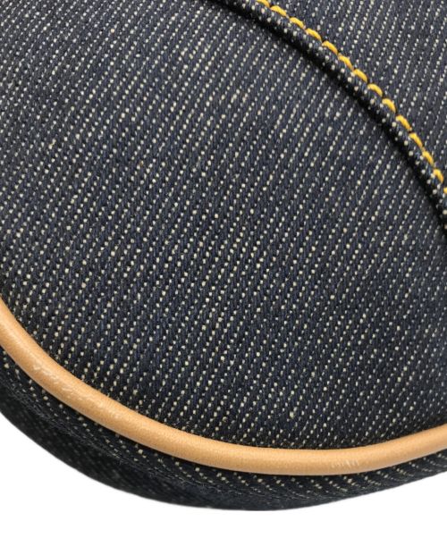 Christian Dior（クリスチャン ディオール）Christian Dior (クリスチャン ディオール) デニムサドルポーチ　PZ1001 インディゴ×ベージュの古着・服飾アイテム