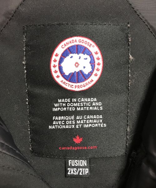 CANADA GOOSE（カナダグース）CANADA GOOSE (カナダグース) シャトー パーカ フュージョンフィット ヘリテージ ブラック サイズ:2XSの古着・服飾アイテム