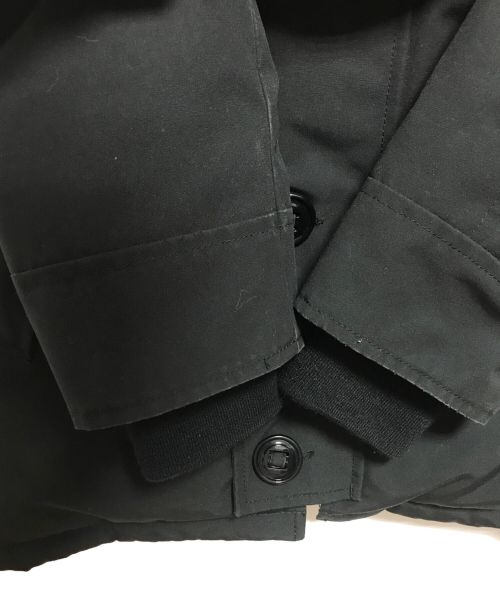 CANADA GOOSE（カナダグース）CANADA GOOSE (カナダグース) シャトー パーカ フュージョンフィット ヘリテージ ブラック サイズ:2XSの古着・服飾アイテム