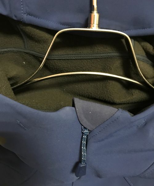 mont-bell（モンベル）mont-bell (モンベル) パウダーシェッド パーカ ネイビー サイズ:Mの古着・服飾アイテム