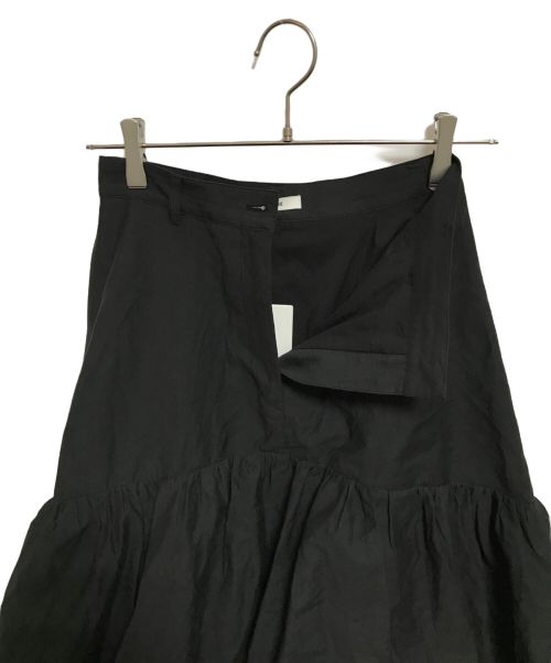 CLANE（クラネ）CLANE (クラネ) VOLUME FRILL SKIRT ブラック サイズ:1 未使用品の古着・服飾アイテム