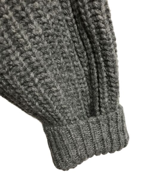 SEVEN TEN by MIHO KAWAHITO（セブン テン バイ ミホ カワヒト）SEVEN TEN by MIHO KAWAHITO (セブン テン バイ ミホ カワヒト) パールネックタートルニット グレー サイズ:Mの古着・服飾アイテム