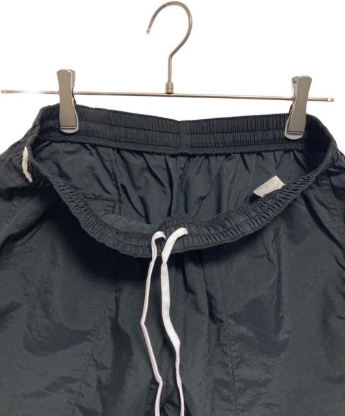 GOD SELECTION XXX（ゴッドセレクショントリプルエックス）GOD SELECTION XXX (ゴッドセレクショントリプルエックス) ナイロンハーフパンツ ブラック サイズ:Lの古着・服飾アイテム