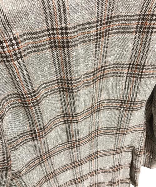 BEAMS F（ビームスエフ）BEAMS F (ビームスエフ) 2Bジャケット ベージュ サイズ:48の古着・服飾アイテム