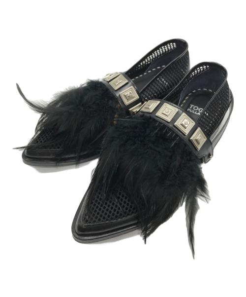TOGA PULLA（トーガ プルラ）TOGA PULLA (トーガ プルラ) フェザー付きパンプス ブラック サイズ:SIZE 36の古着・服飾アイテム