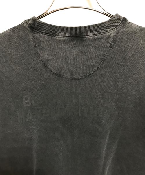 THE BLACK EYE PATCH（ブラックアイパッチ）THE BLACK EYE PATCH (ブラックアイパッチ) Pigment Dyed Crew Sweat グレー サイズ:Lの古着・服飾アイテム