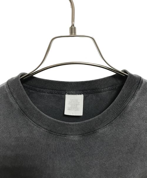 THE BLACK EYE PATCH（ブラックアイパッチ）THE BLACK EYE PATCH (ブラックアイパッチ) Pigment Dyed Crew Sweat グレー サイズ:Lの古着・服飾アイテム