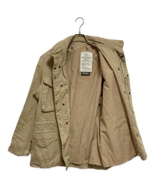 ALPHA（アルファ）ALPHA (アルファ) M65ジャケット ベージュ サイズ:MEDIUM REGULARの古着・服飾アイテム