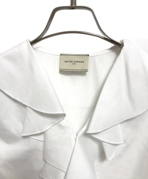 UNITED ARROWS TOKYO（ユナイテッドアローズトウキョウ）UNITED ARROWS TOKYO (ユナイテッドアローズトウキョウ) ラッフルフリル ブラウス ホワイト サイズ:下記参照の古着・服飾アイテム