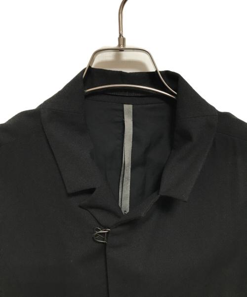 KAZUYUKI KUMAGAI ATTACHMENT（カズユキクマガイ アタッチメント）KAZUYUKI KUMAGAI ATTACHMENT (カズユキクマガイ アタッチメント) ストリームジョーゼットジャケット ブラック サイズ:1の古着・服飾アイテム