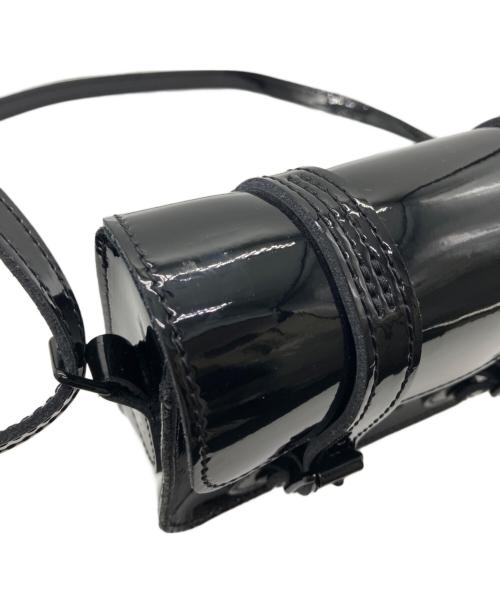 Dr.Martens（ドクターマーチン）Dr.Martens (ドクターマーチン) エナメルショルダーバッグ ブラックの古着・服飾アイテム