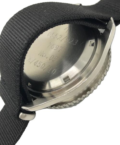 NAVAL WATCH（ナヴァル ウォッチ）NAVAL WATCH (ナヴァル ウォッチ) MILITARY WATCH MIL.-05 SV/BK ブラックの古着・服飾アイテム