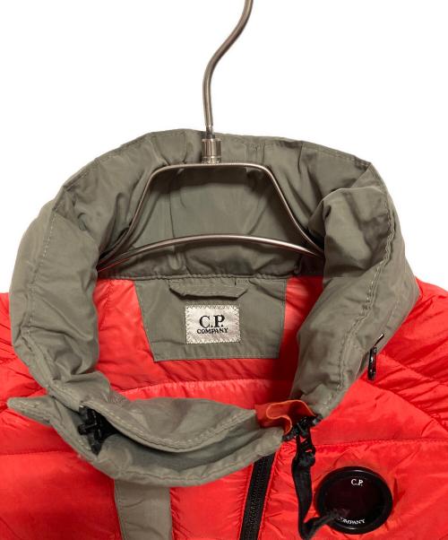 C.P COMPANY（シーピーカンパニー）C.P COMPANY (シーピーカンパニー) ダウンジャケット レッド サイズ:44の古着・服飾アイテム