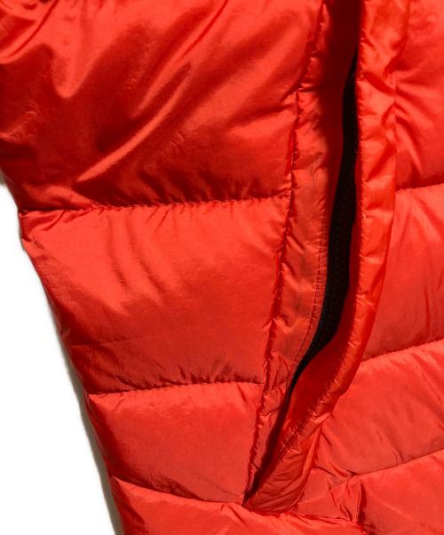 C.P COMPANY（シーピーカンパニー）C.P COMPANY (シーピーカンパニー) ダウンジャケット レッド サイズ:44の古着・服飾アイテム