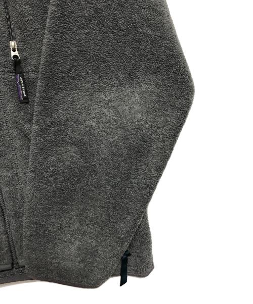 Patagonia（パタゴニア）Patagonia (パタゴニア) シンチラジャケット グレー サイズ:Mの古着・服飾アイテム