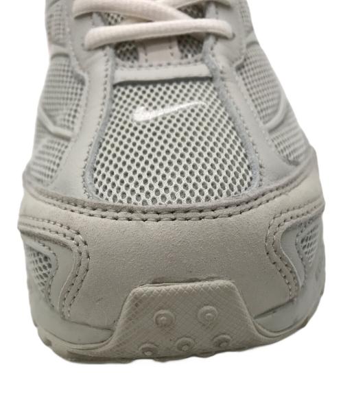 NIKE（ナイキ）NIKE (ナイキ) Shox Ride 2 Light Bone and Turf Orange ホワイト サイズ:26.5㎝の古着・服飾アイテム